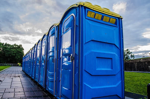 Best Emergency porta potty rental  in Henryville, IN